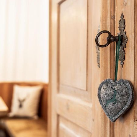 ברסאנונה Garni Hotel Tauber מראה חיצוני תמונה