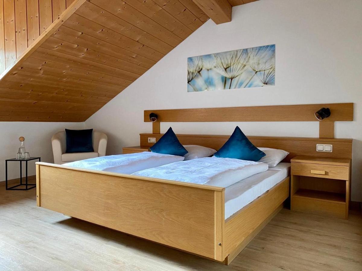 ברסאנונה Garni Hotel Tauber מראה חיצוני תמונה