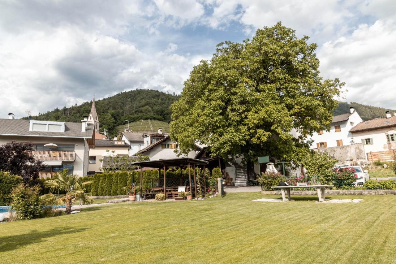 ברסאנונה Garni Hotel Tauber מראה חיצוני תמונה